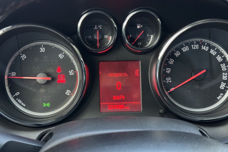 Продам Opel Astra J COMIS  2012 года в г. Умань, Черкасская область