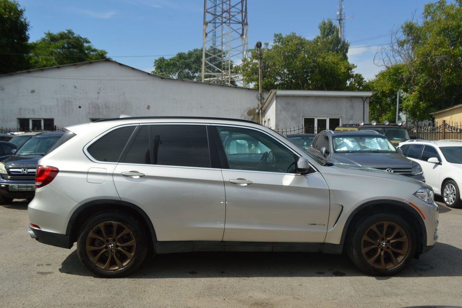 Продам BMW X5 4.0е Plug-in 2016 года в Одессе