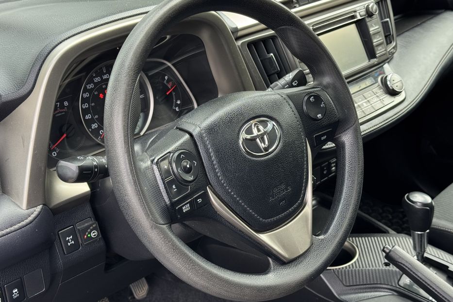 Продам Toyota Rav 4 COMIS  2013 года в г. Умань, Черкасская область