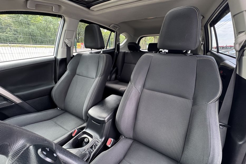 Продам Toyota Rav 4 COMIS  2013 года в г. Умань, Черкасская область