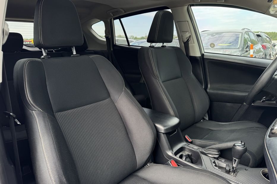 Продам Toyota Rav 4 COMIS  2013 года в г. Умань, Черкасская область