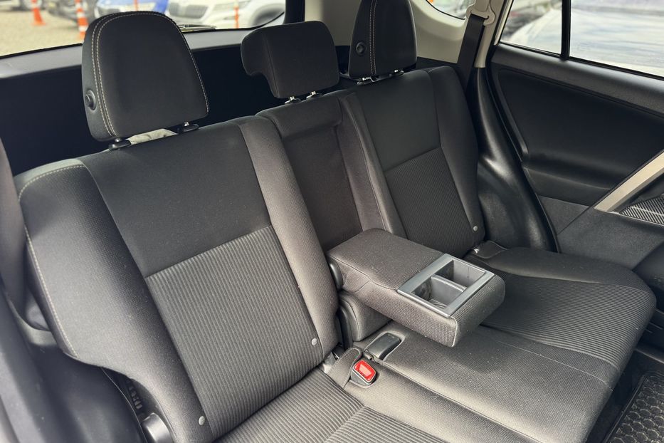 Продам Toyota Rav 4 COMIS  2013 года в г. Умань, Черкасская область