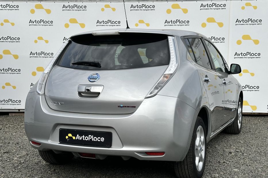 Продам Nissan Leaf 30 квт 2017 года в Луцке