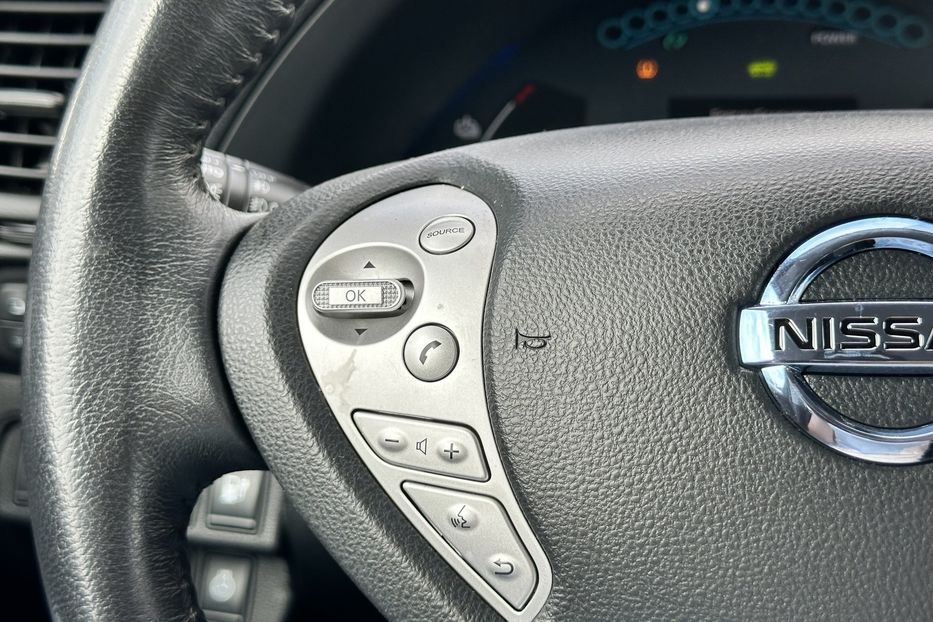 Продам Nissan Leaf 30 квт 2017 года в Луцке