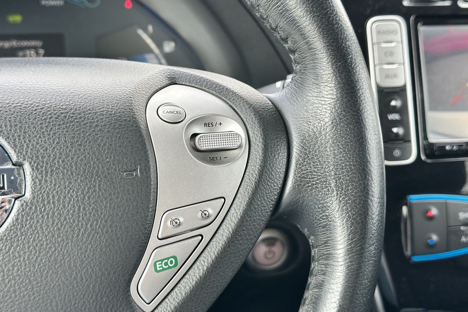 Продам Nissan Leaf 30 квт 2017 года в Луцке