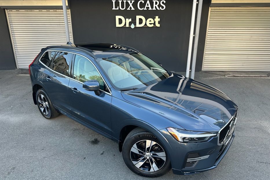 Продам Volvo XC60 B5 AWD 2022 года в Киеве