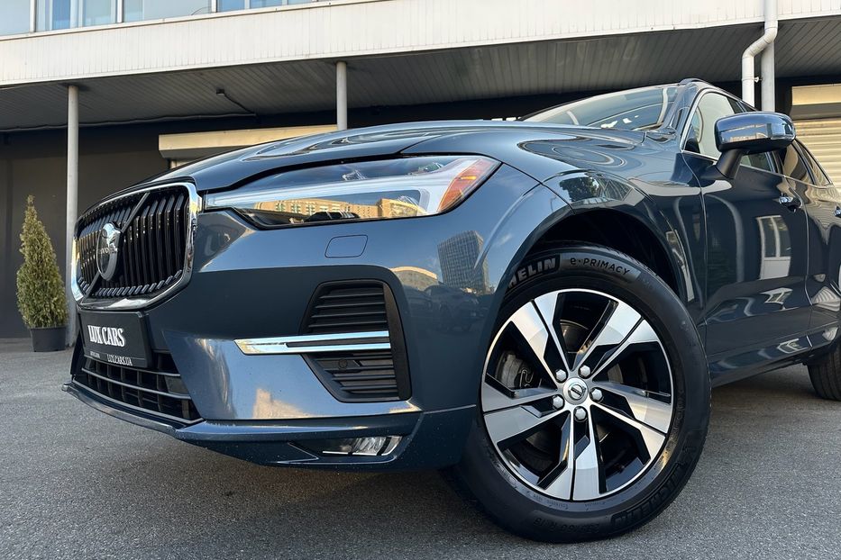 Продам Volvo XC60 B5 AWD 2022 года в Киеве