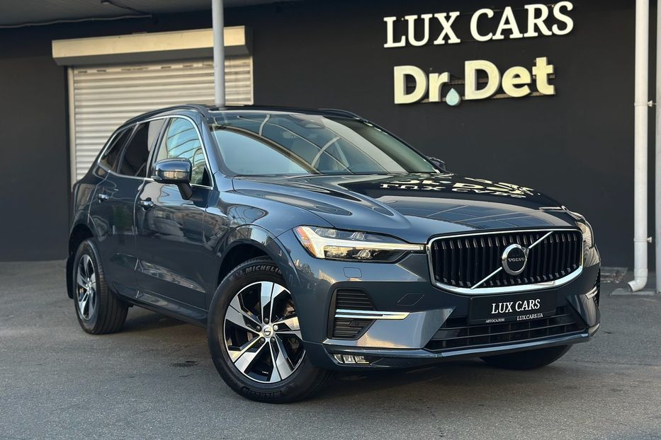 Продам Volvo XC60 B5 AWD 2022 года в Киеве