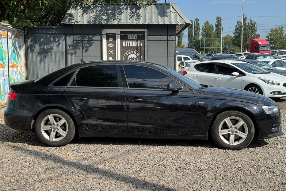 Продам Audi A4 2.0 TDI MT (177 к.с.)   2014 года в Киеве