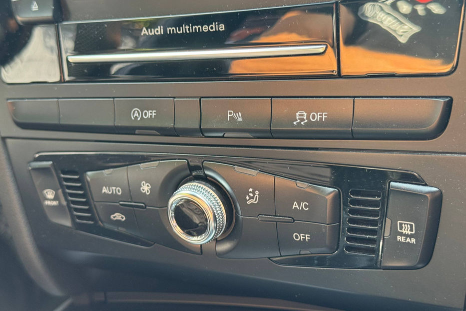 Продам Audi A4 2.0 TDI MT (177 к.с.)   2014 года в Киеве