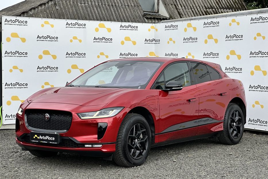 Продам Jaguar F-Pace 90 квт 2023 года в Луцке