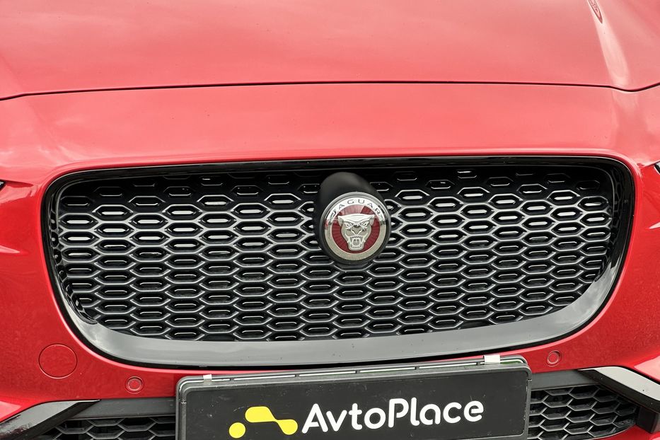 Продам Jaguar F-Pace 90 квт 2023 года в Луцке
