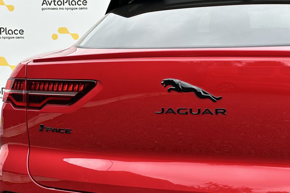 Продам Jaguar F-Pace 90 квт 2023 года в Луцке