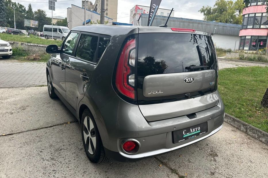 Продам Kia Soul EV 40KW 2015 года в Черновцах