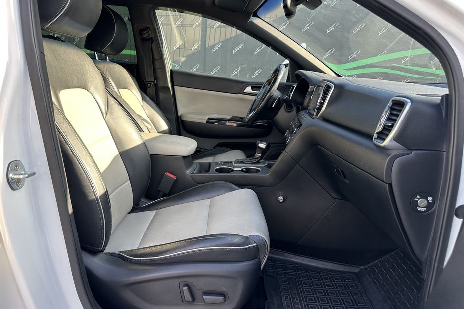 Продам Kia Sportage GT Line  2017 года в Киеве