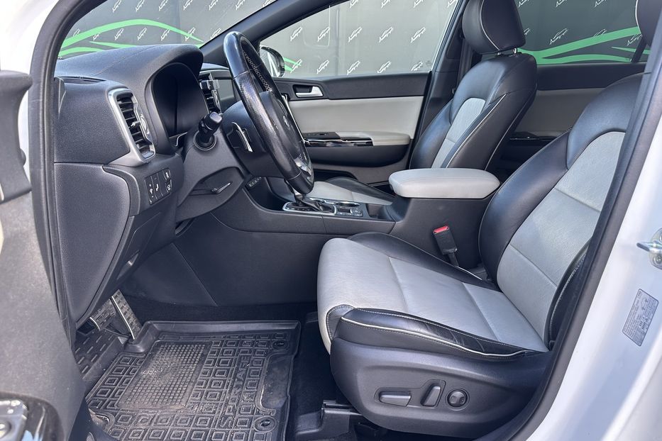 Продам Kia Sportage GT Line  2017 года в Киеве