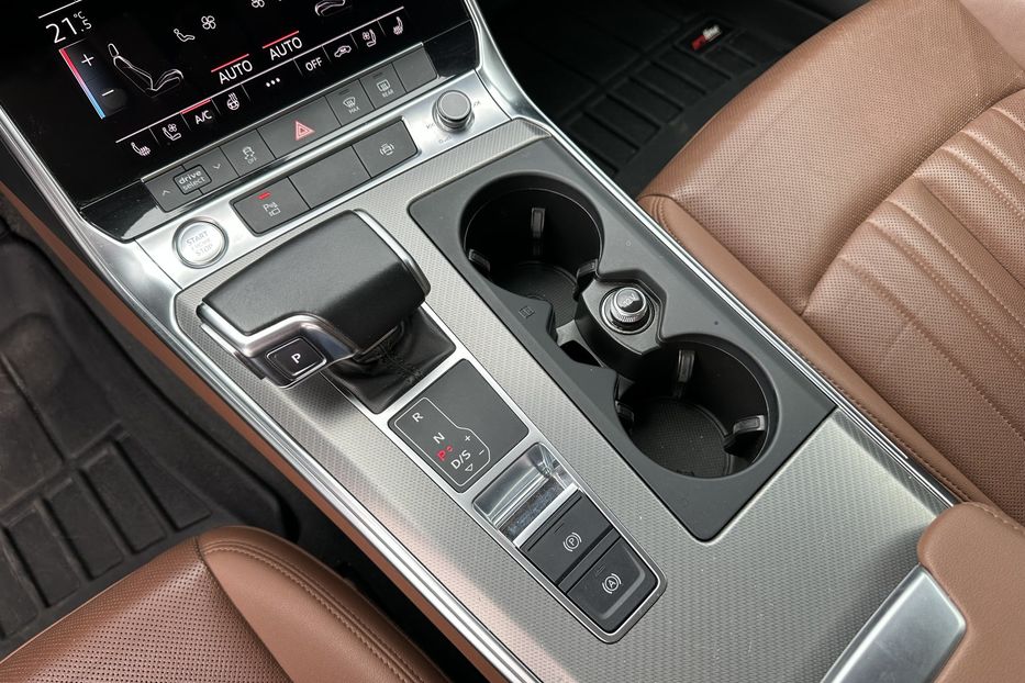 Продам Audi A6 40 MHEV TDI 2020 года в Киеве
