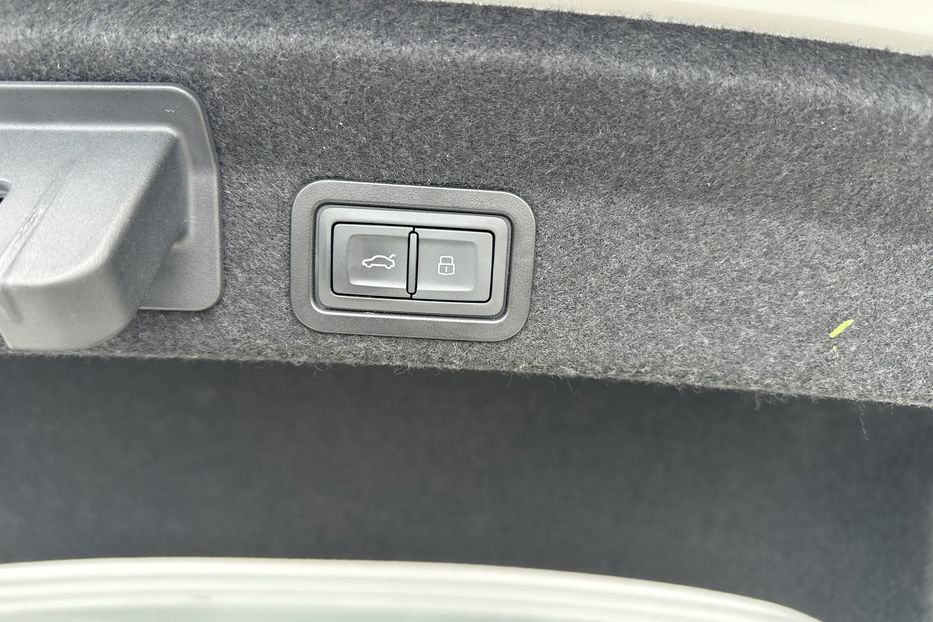 Продам Audi A6 40 MHEV TDI 2020 года в Киеве