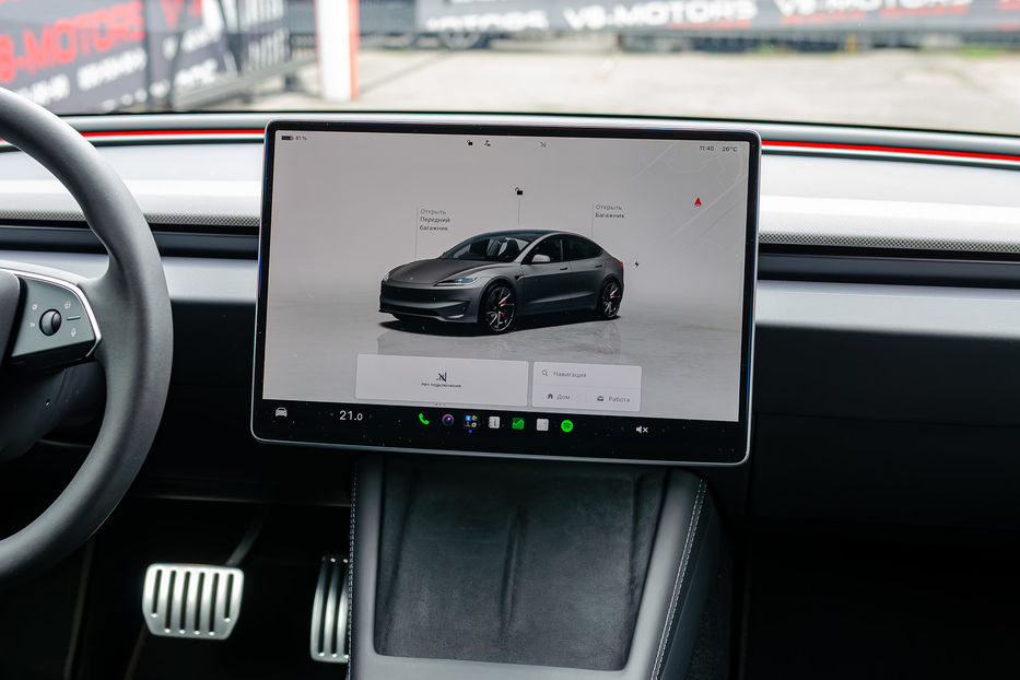 Продам Tesla Model 3 Performance 2024 года в Киеве