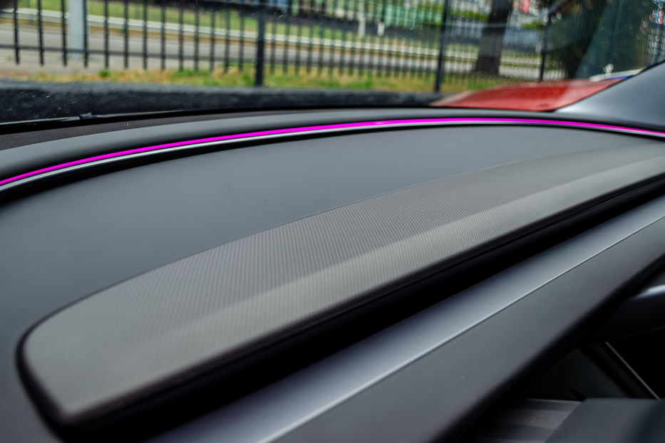 Продам Tesla Model 3 Performance 2024 года в Киеве