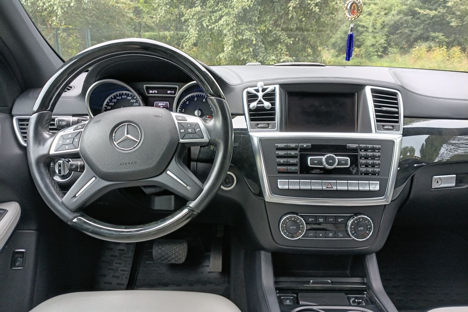 Продам Mercedes-Benz GL-Class 450 4matic 2014 года в г. Нежин, Черниговская область