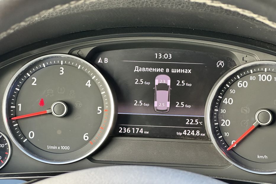 Продам Volkswagen Touareg R-Line 2012 года в Луцке