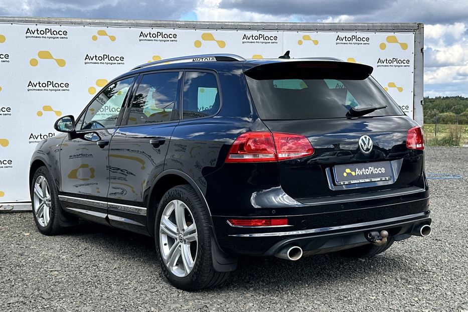 Продам Volkswagen Touareg R-Line 2012 года в Луцке