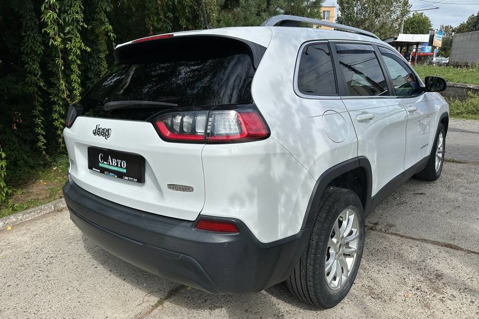 Продам Jeep Cherokee 2018 года в Черновцах
