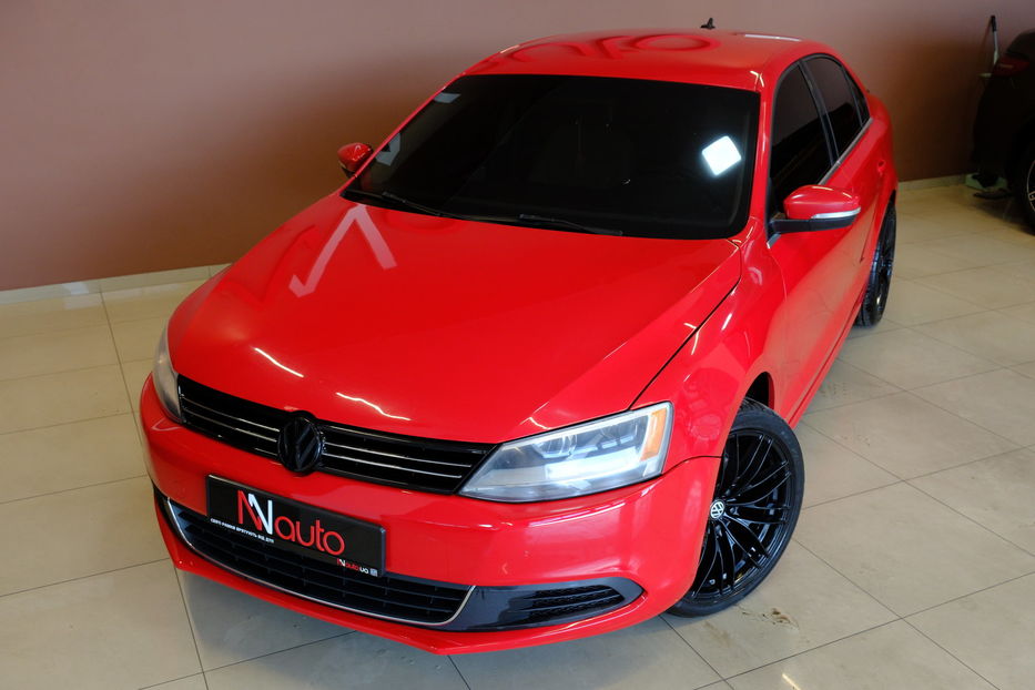 Продам Volkswagen Jetta 2014 года в Одессе
