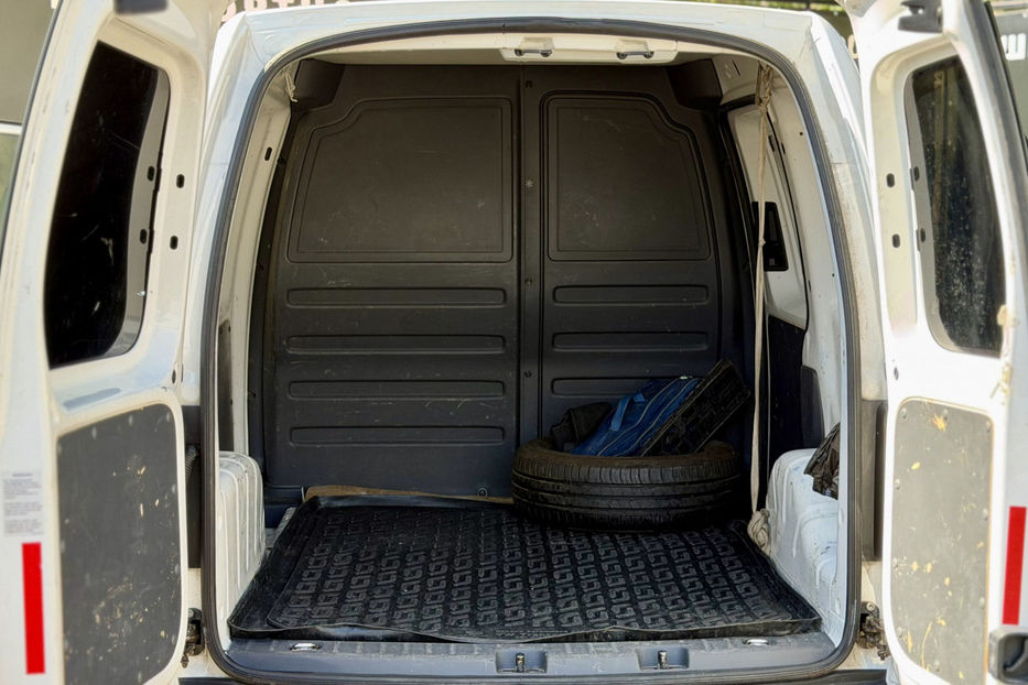 Продам Volkswagen Caddy груз. 2012 года в Киеве