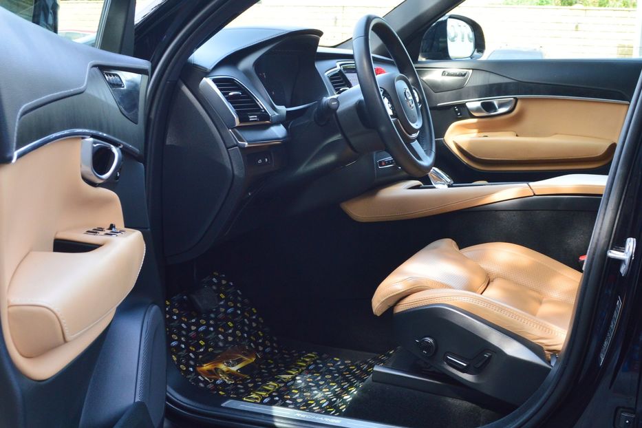 Продам Volvo XC90 2023 года в Одессе