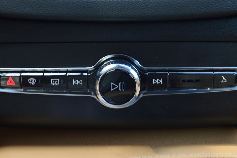 Продам Volvo XC90 2023 года в Одессе