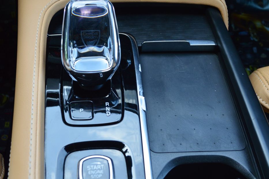 Продам Volvo XC90 2023 года в Одессе