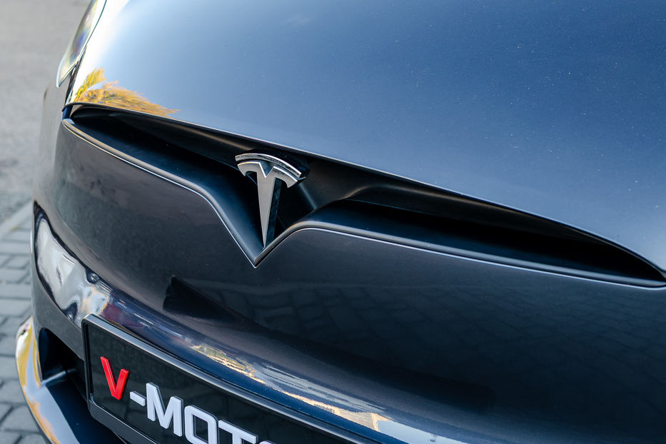 Продам Tesla Model X Dual Motor Long Range 2022 года в Киеве