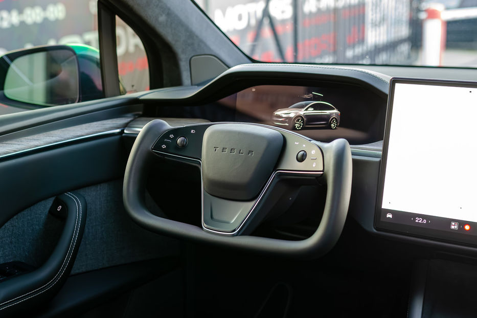 Продам Tesla Model X Dual Motor Long Range 2022 года в Киеве