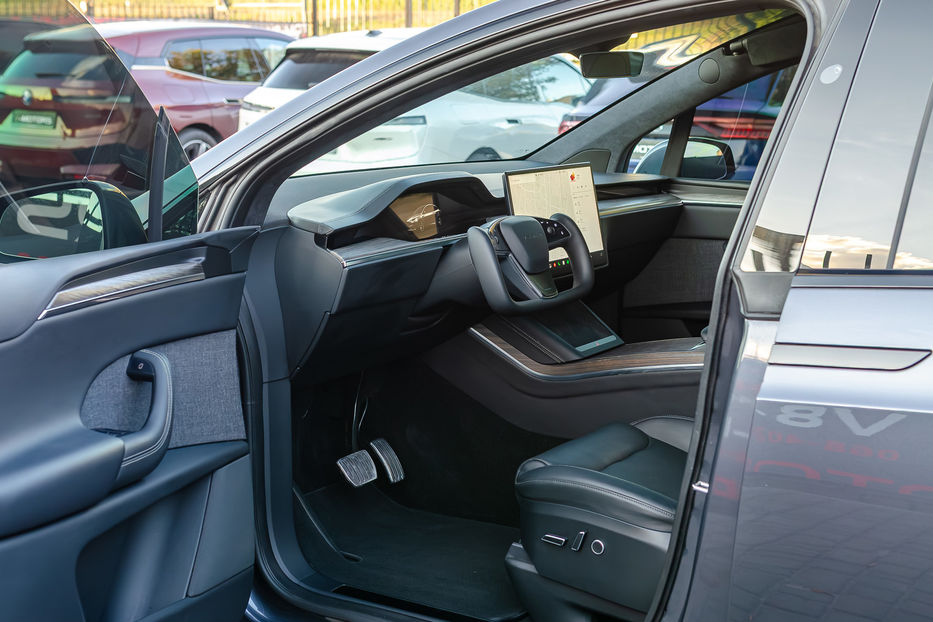 Продам Tesla Model X Dual Motor Long Range 2022 года в Киеве