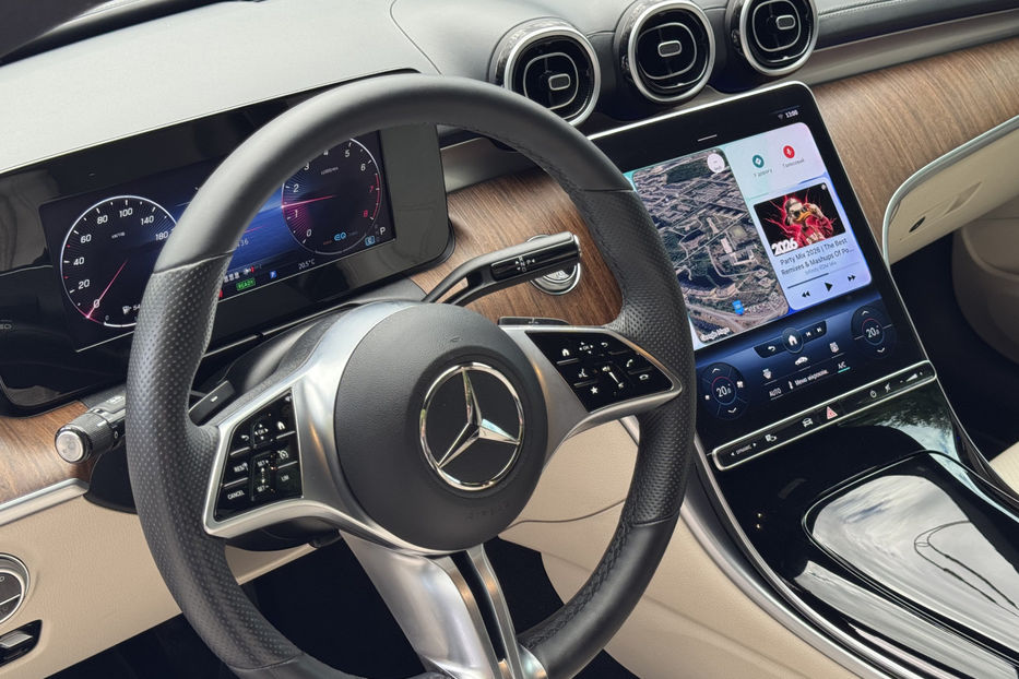 Продам Mercedes-Benz C-Class 180 EQ Boost 9G-Tronic  2022 года в Киеве