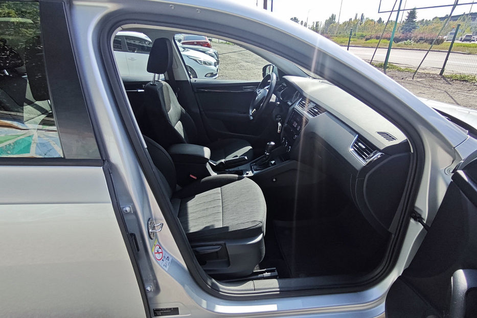 Продам Skoda Octavia A7 1.8 TSI AT (180 к.с.)  2018 года в Киеве
