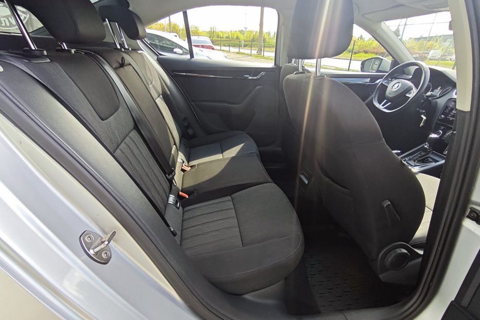 Продам Skoda Octavia A7 1.8 TSI AT (180 к.с.)  2018 года в Киеве