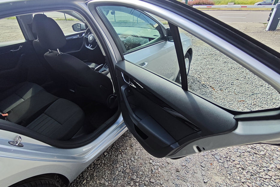 Продам Skoda Octavia A7 1.8 TSI AT (180 к.с.)  2018 года в Киеве
