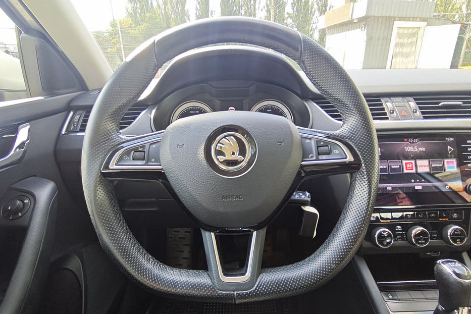 Продам Skoda Octavia A7 1.8 TSI AT (180 к.с.)  2018 года в Киеве