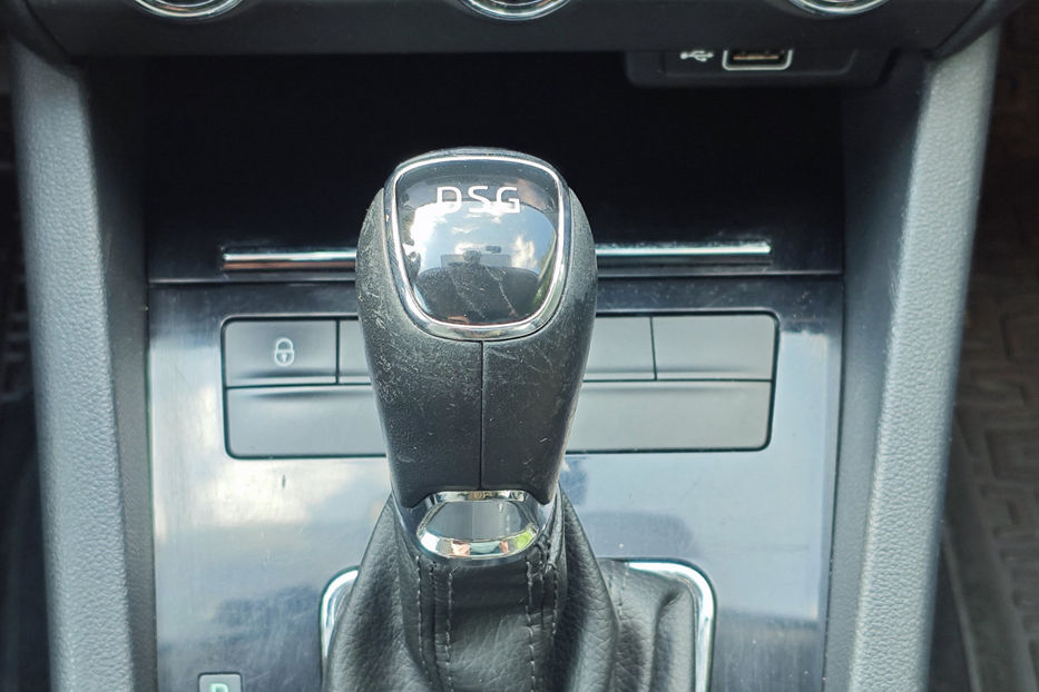 Продам Skoda Octavia A7 1.8 TSI AT (180 к.с.)  2018 года в Киеве