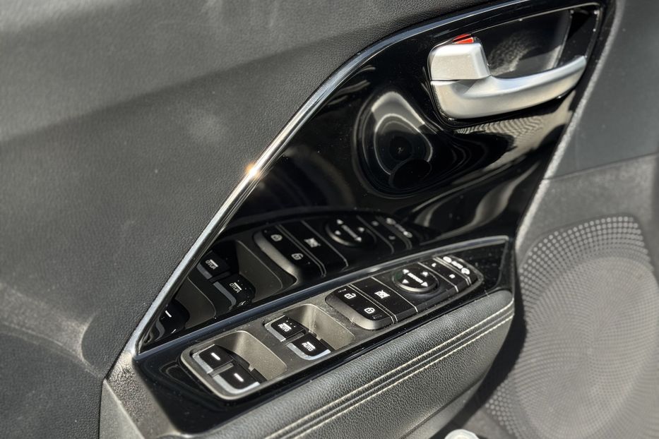 Продам Kia Niro 64.8kWh COMIS 2019 года в г. Умань, Черкасская область