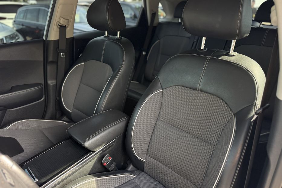Продам Kia Niro 64.8kWh COMIS 2019 года в г. Умань, Черкасская область
