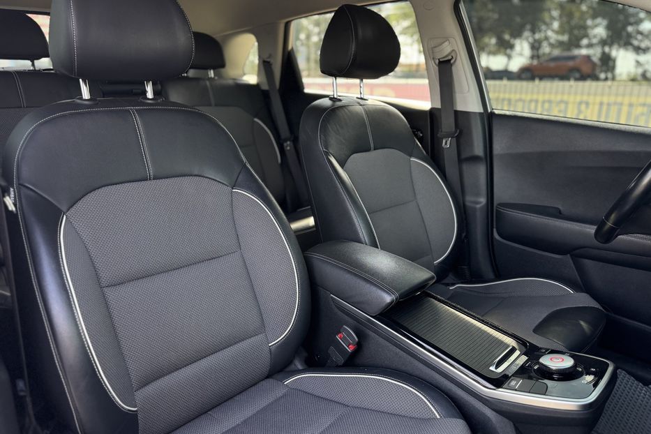 Продам Kia Niro 64.8kWh COMIS 2019 года в г. Умань, Черкасская область