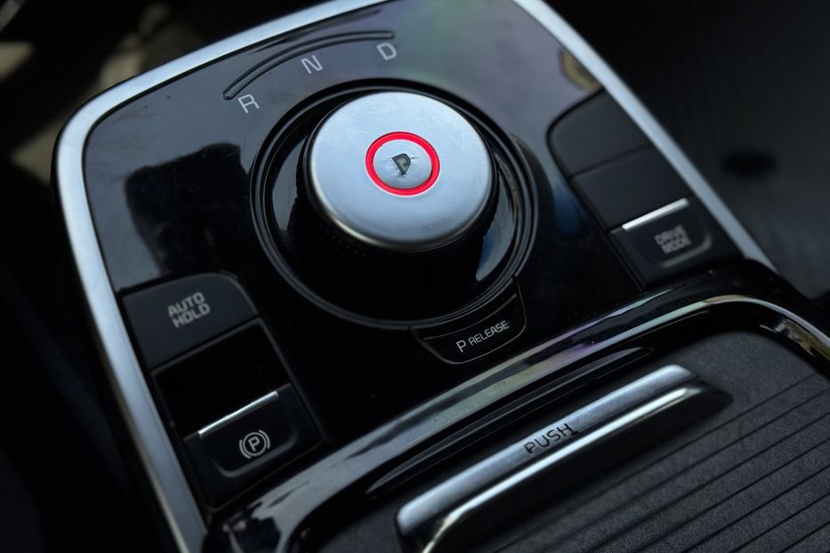 Продам Kia Niro 64.8kWh COMIS 2019 года в г. Умань, Черкасская область
