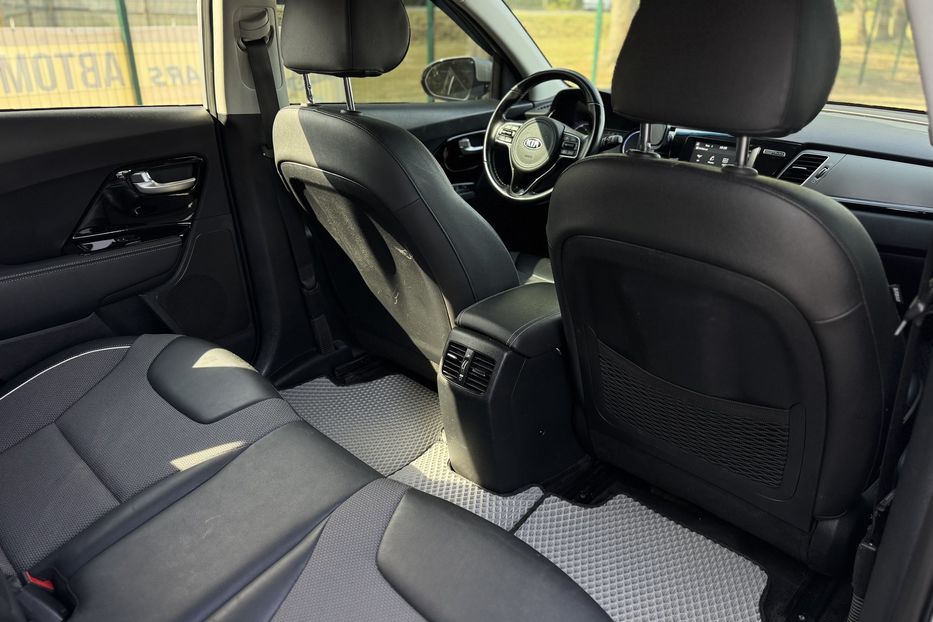 Продам Kia Niro 64.8kWh COMIS 2019 года в г. Умань, Черкасская область