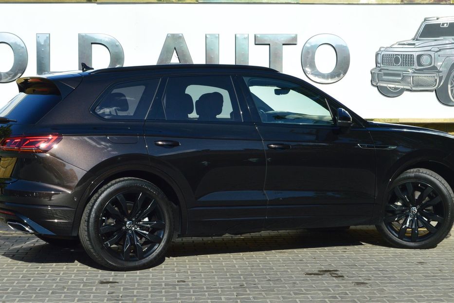 Продам Volkswagen Touareg Rline 2023 года в Одессе