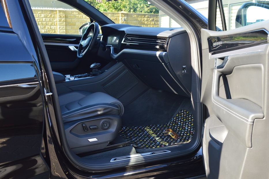 Продам Volkswagen Touareg Rline 2023 года в Одессе