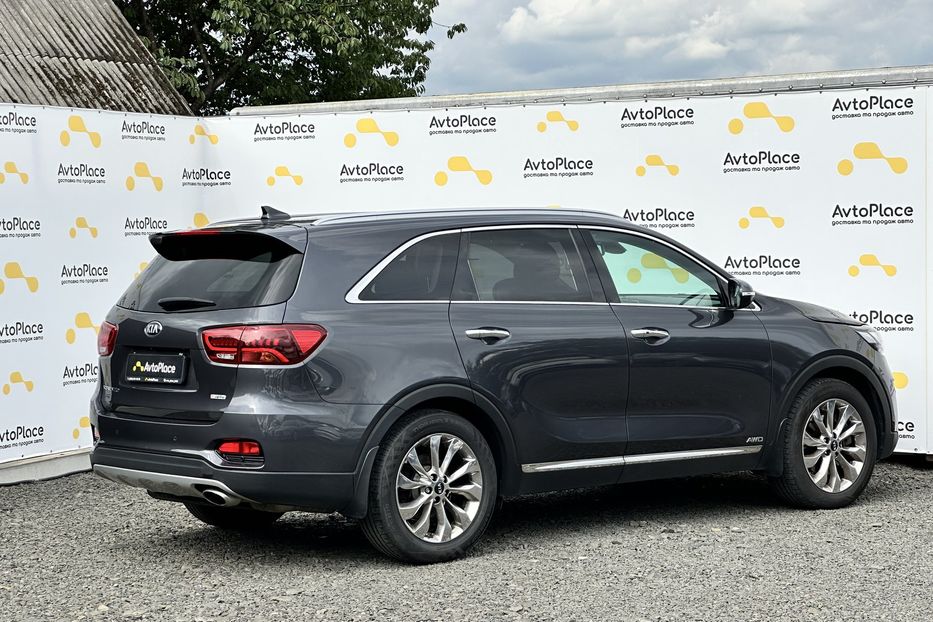 Продам Kia Sorento Prestigue 2018 года в Луцке